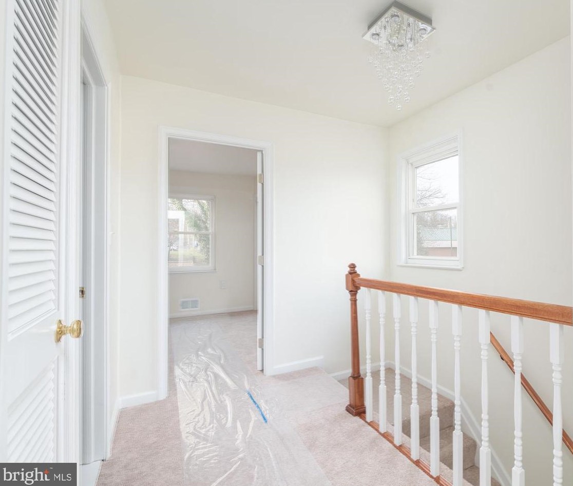 8602 Heathrow Rd, Baltimore MD  21236-2706 exterior