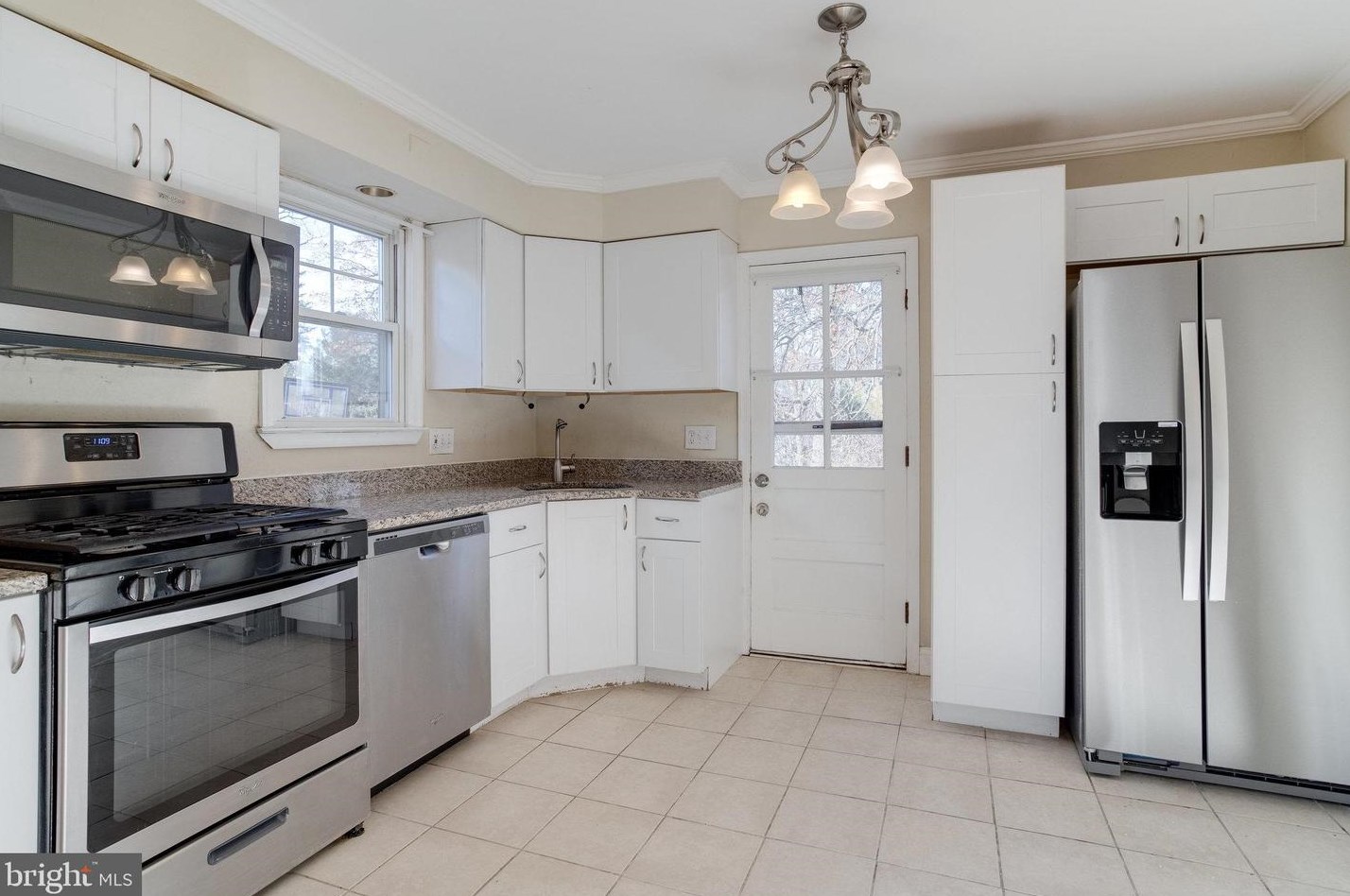 9530 Burton Ave, Baltimore, MD 21234-3302