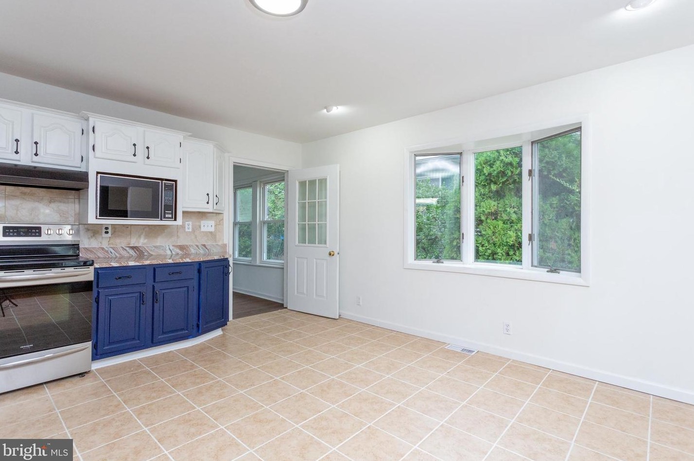 334 Upperlanding Rd, Baltimore MD  21221-4815 exterior