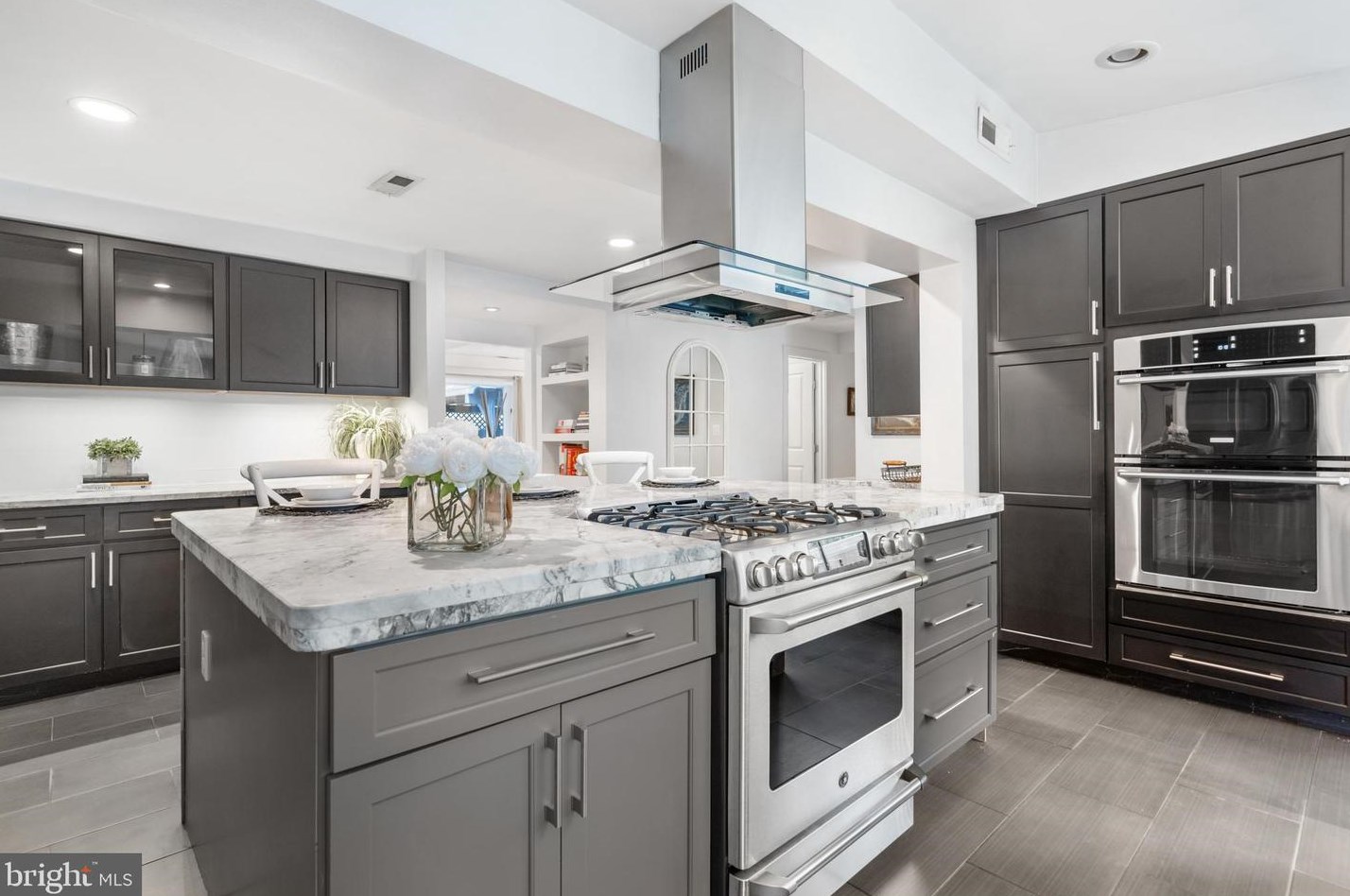 2728 Old Court Rd, Baltimore MD  21208-3415 exterior