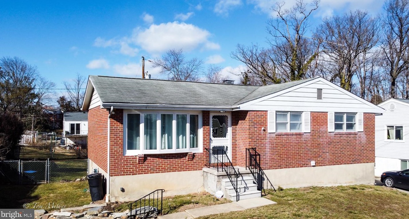 5206 Mcfaul Rd, Baltimore, MD 21206-3040