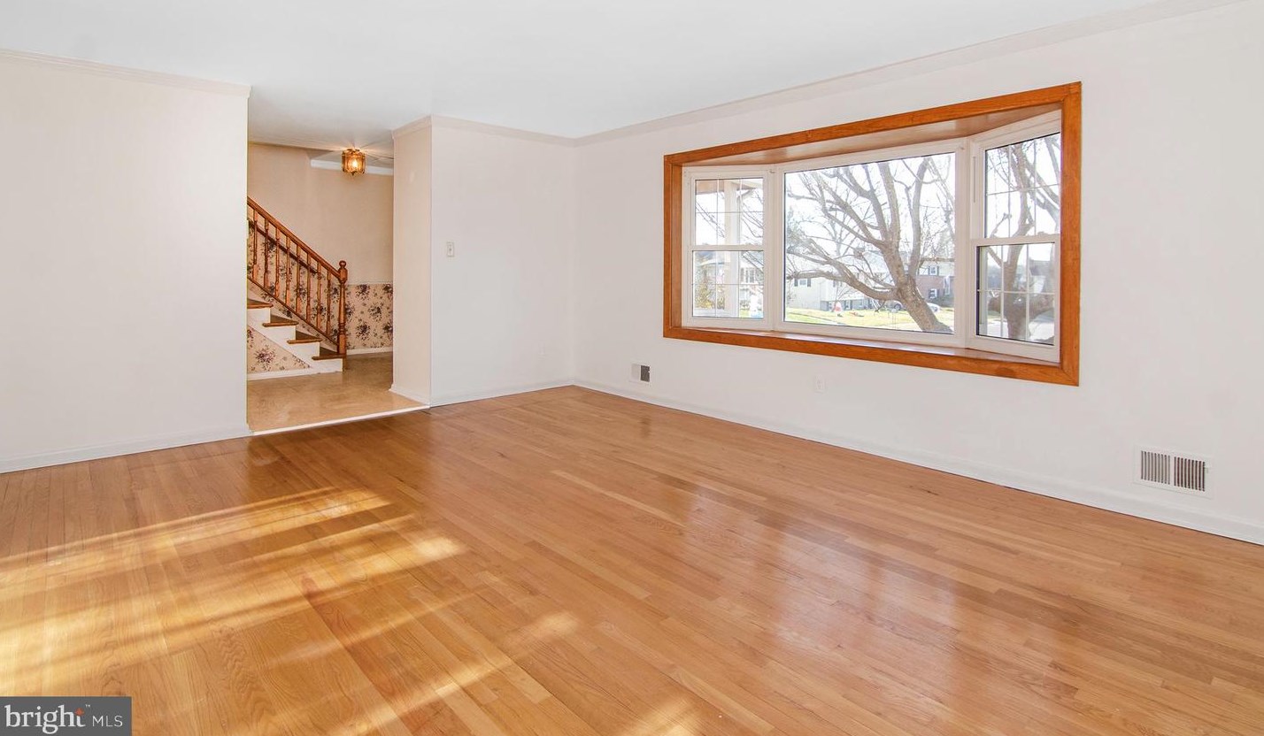 8303 Overmont Rd, Baltimore, MD 21234-4512
