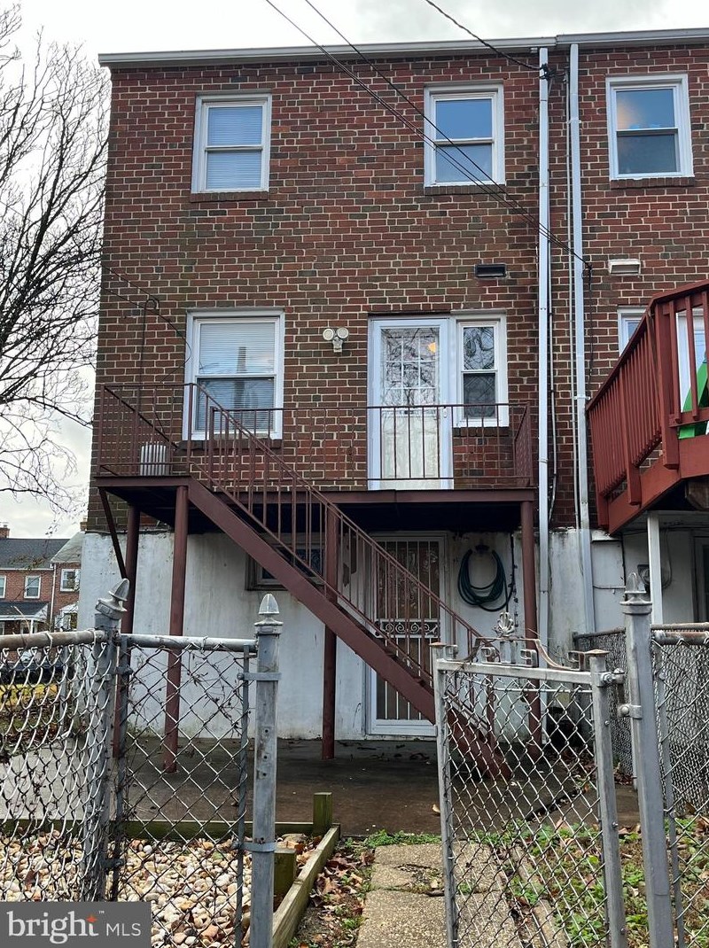 1112 Elm Rd, Baltimore MD  21227-3936 exterior