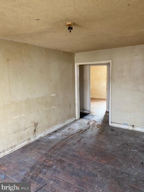 7285 Holabird Ave, Baltimore MD  21222-1808 exterior