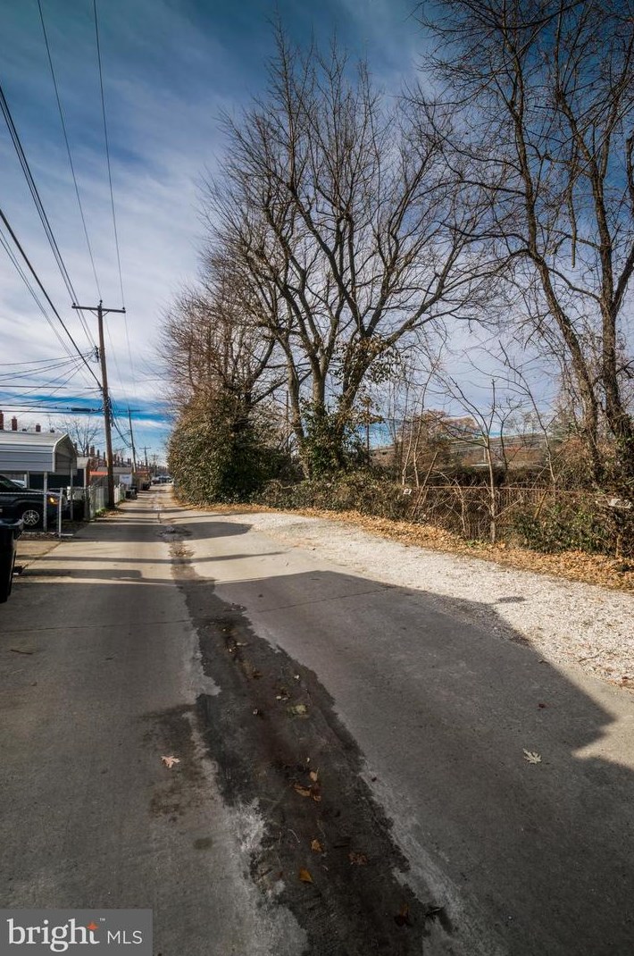 822 Middlesex Rd, Baltimore MD  21221-2128 exterior