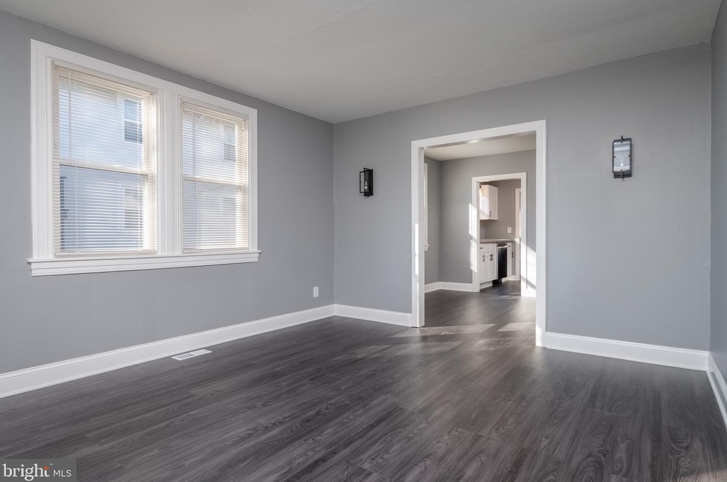 4318 Highview Ave, Baltimore MD  21229-5302 exterior