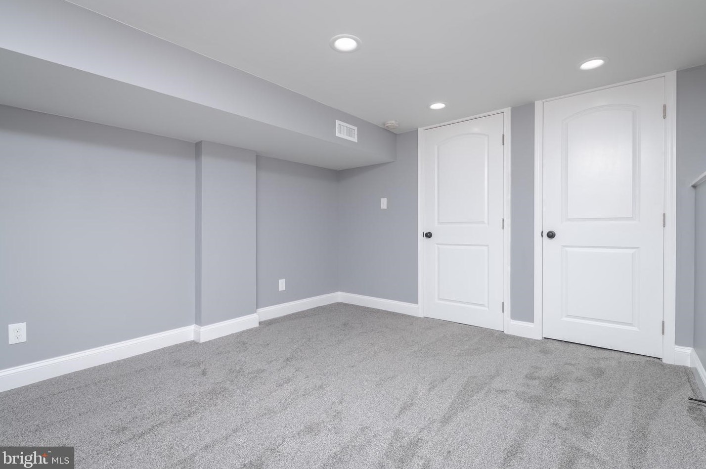 4318 Highview Ave, Baltimore MD  21229-5302 exterior