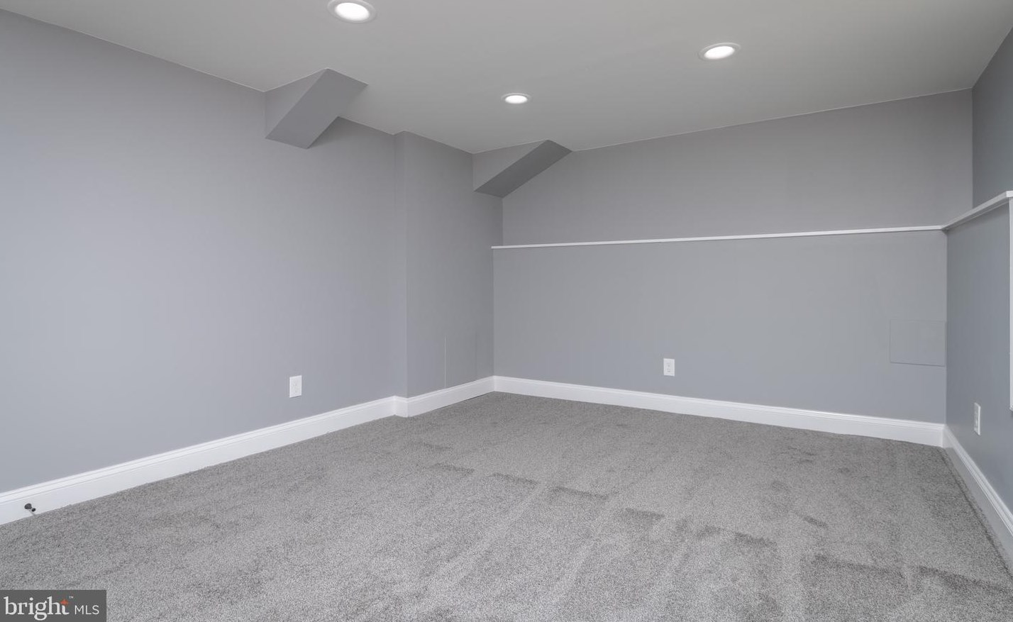 4318 Highview Ave, Baltimore MD  21229-5302 exterior