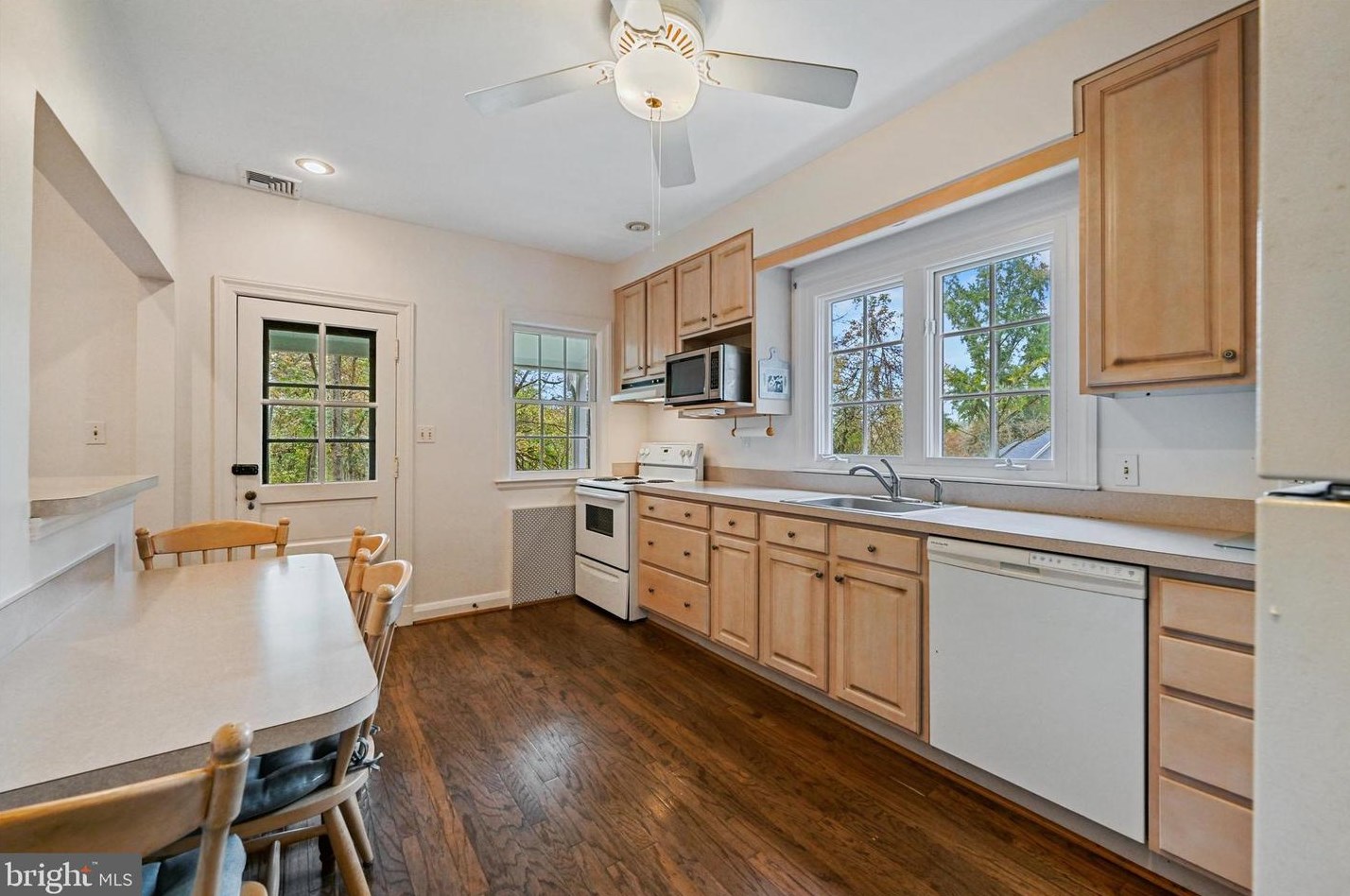 1715 Circle Rd, Baltimore MD  21204-6443 exterior