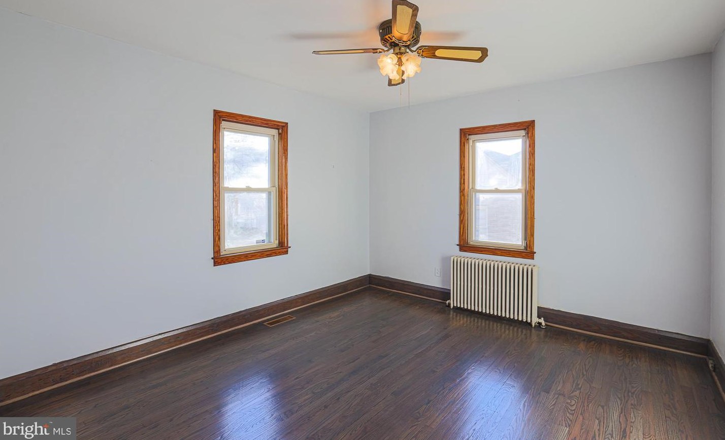 17 Liberty Pkwy, Baltimore MD  21222-3849 exterior