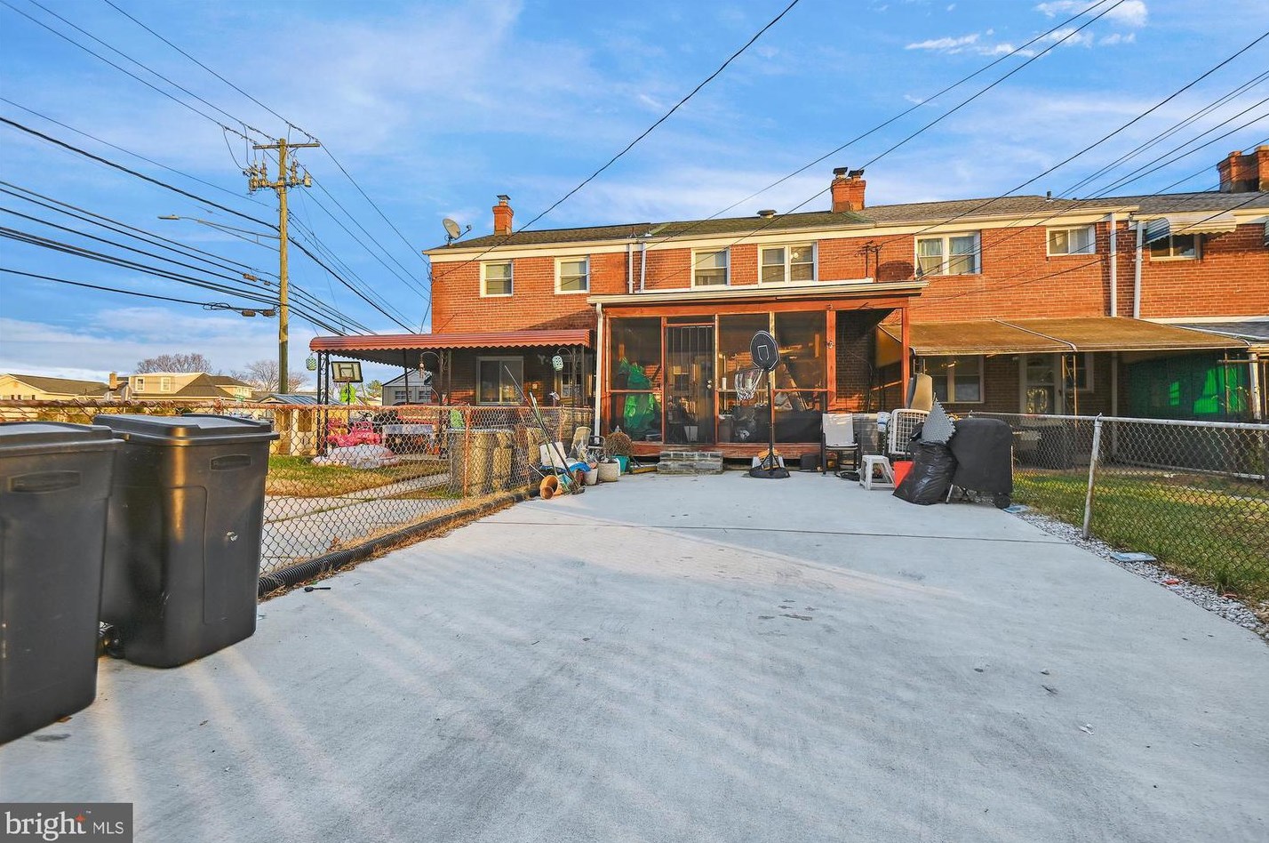 7908 Wallace Rd, Baltimore, MD 21222-2609
