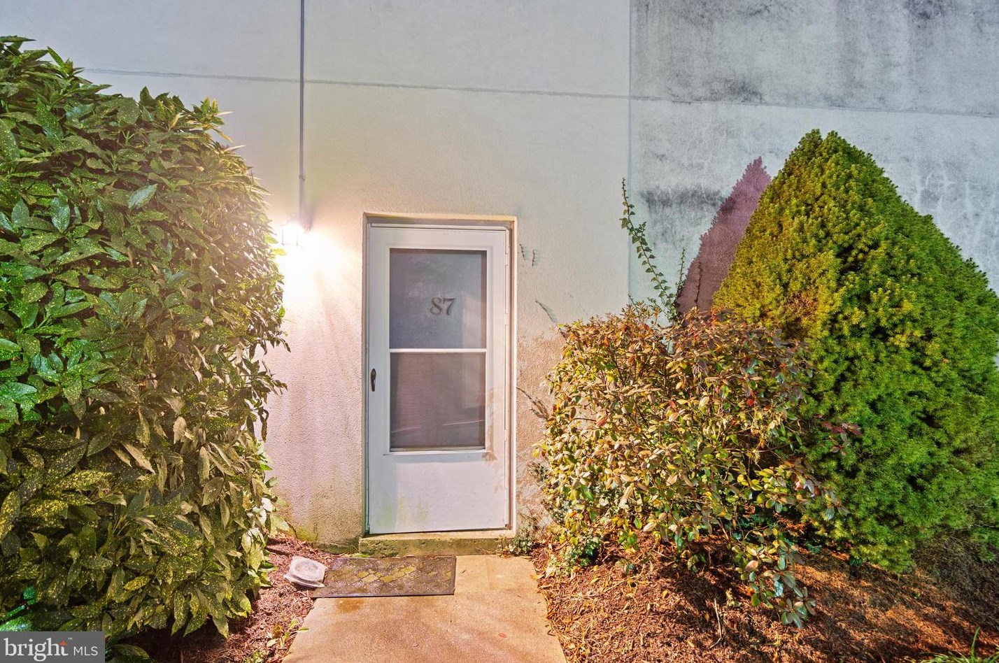 87 Ashlar Hill Ct, Baltimore, MD 21234-5942