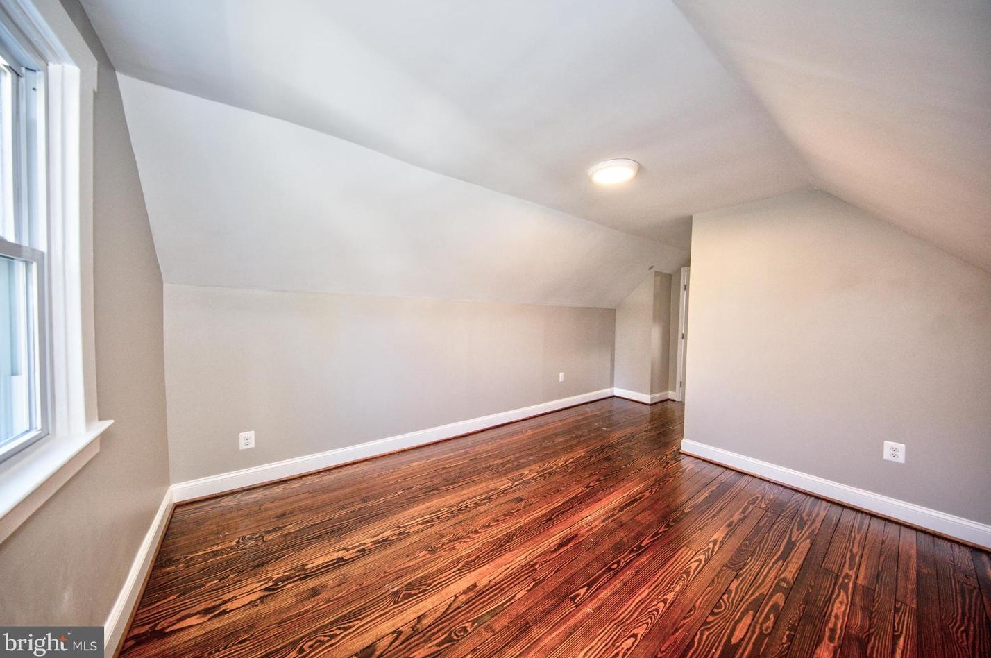 19 Glenmore Ave, Baltimore MD  21206-1325 exterior