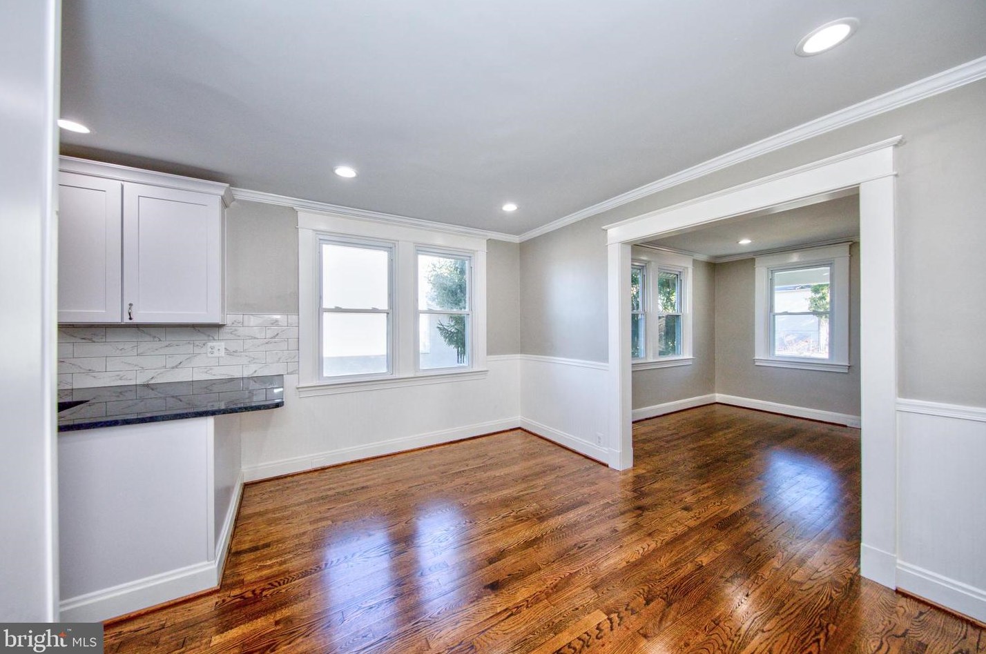 19 Glenmore Ave, Baltimore MD  21206-1325 exterior