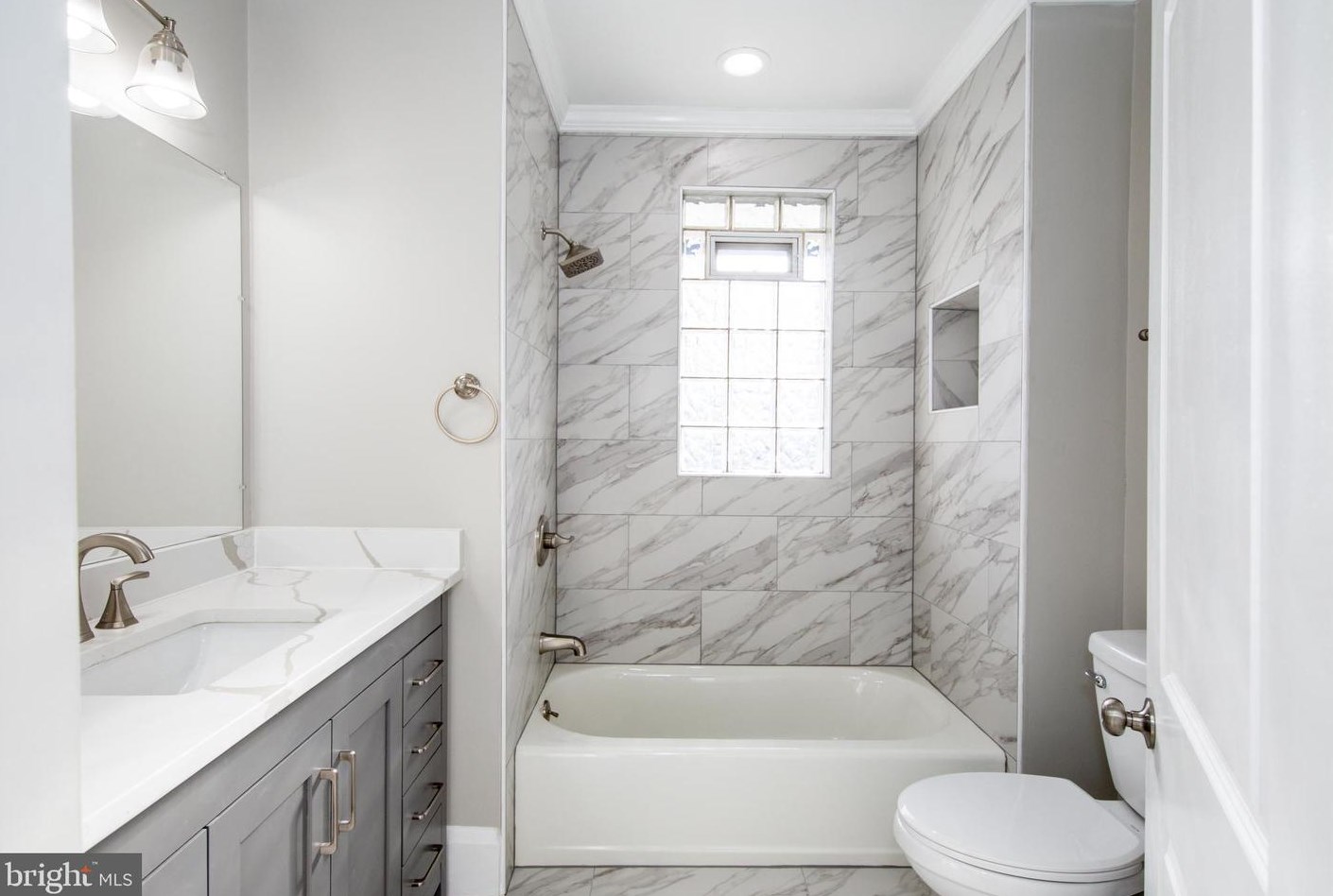 19 Glenmore Ave, Baltimore MD  21206-1325 exterior