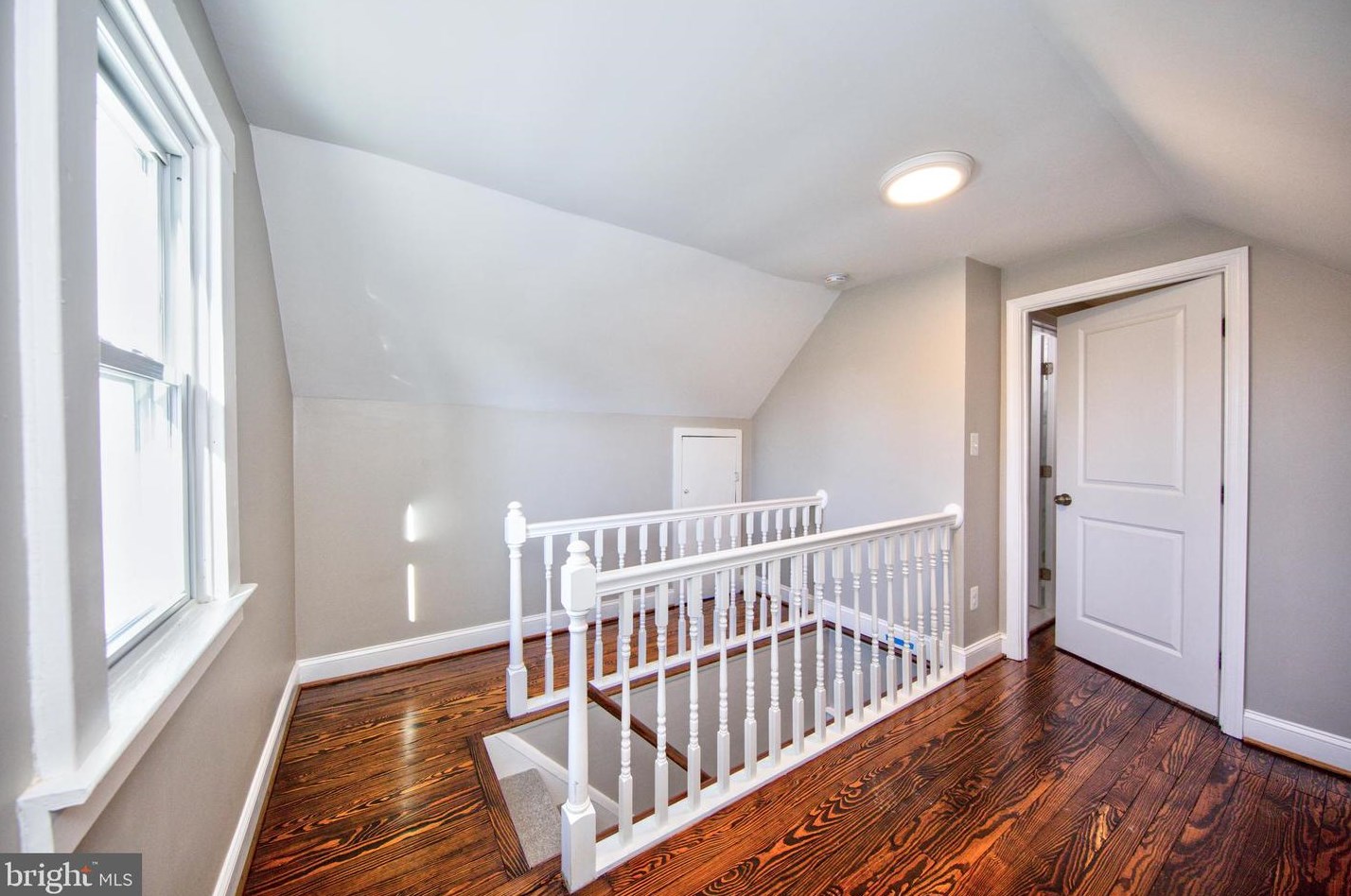 19 Glenmore Ave, Baltimore MD  21206-1325 exterior