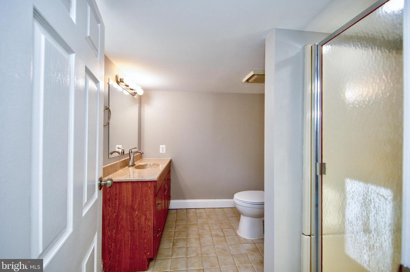 19 Glenmore Ave, Baltimore MD  21206-1325 exterior