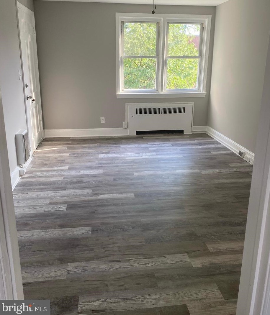 6901 Dunmanway, Baltimore, MD 21222