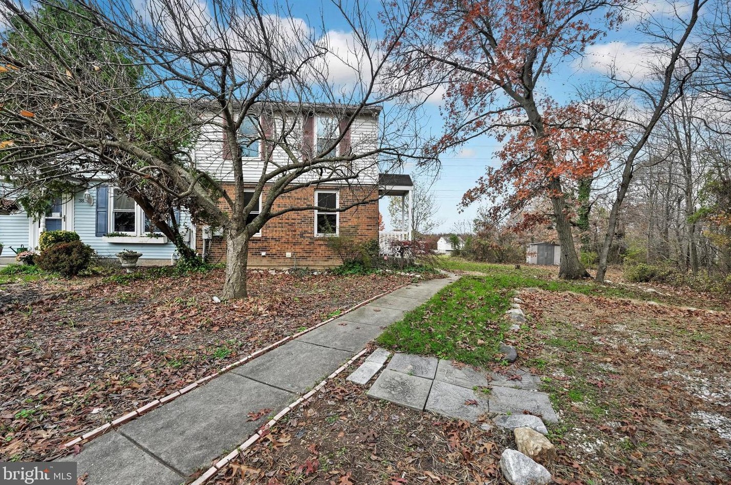 40 Towns Ct, Baltimore, MD 21237-2183