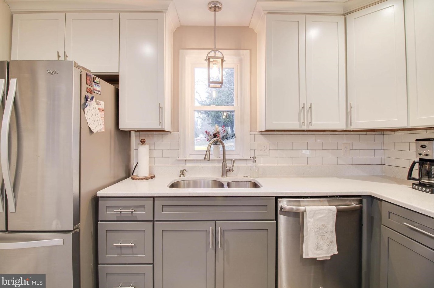 1912 Rockwell Ave, Baltimore MD  21228-4244 exterior