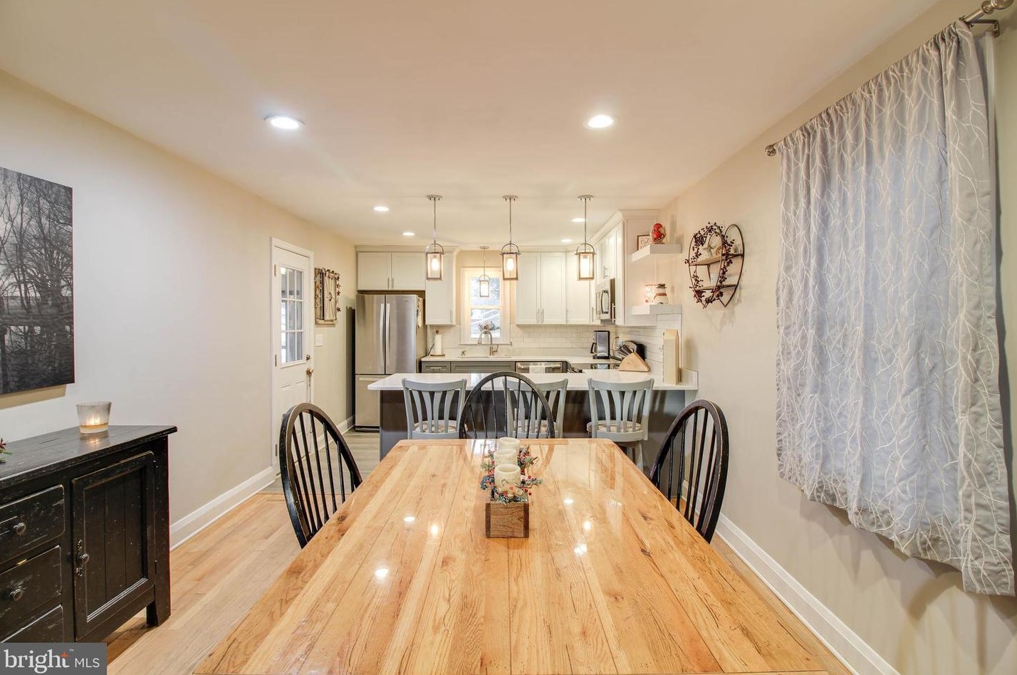 1912 Rockwell Ave, Baltimore MD  21228-4244 exterior