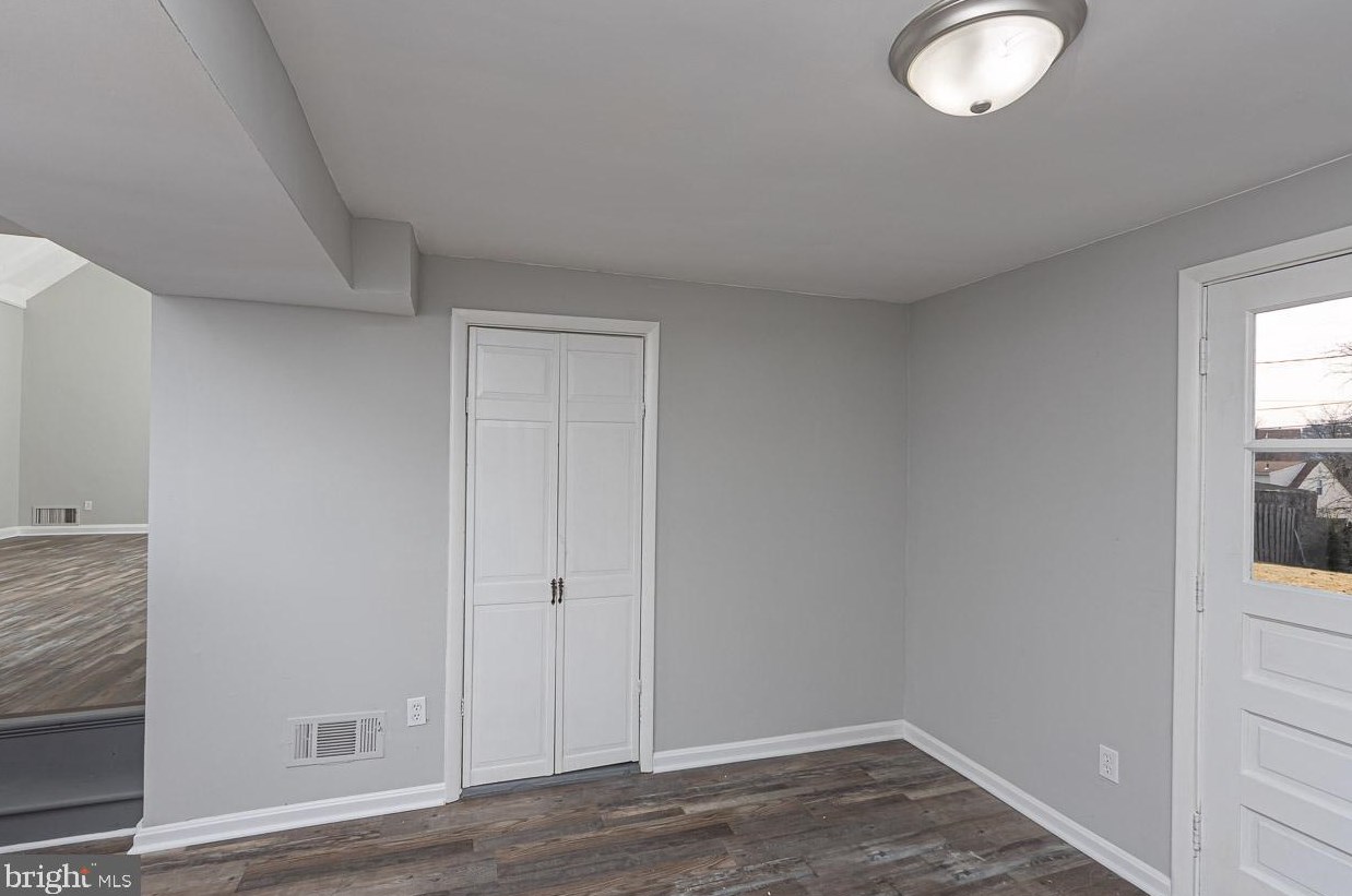 6513 Lehnert St, Baltimore MD  21207-4228 exterior