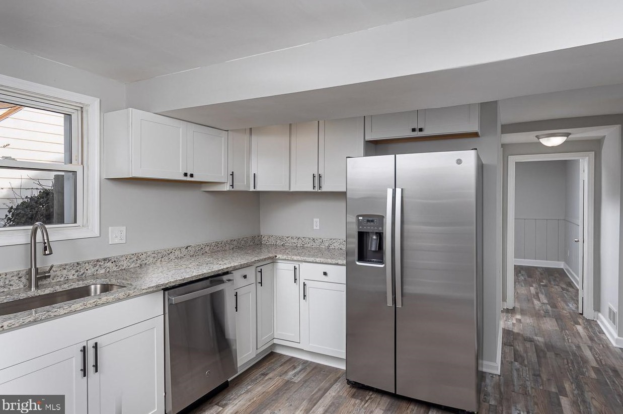 6513 Lehnert St, Baltimore MD  21207-4228 exterior