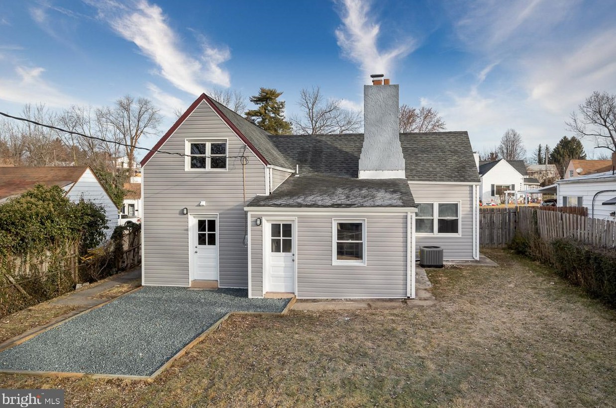 6513 Lehnert St, Baltimore MD  21207-4228 exterior