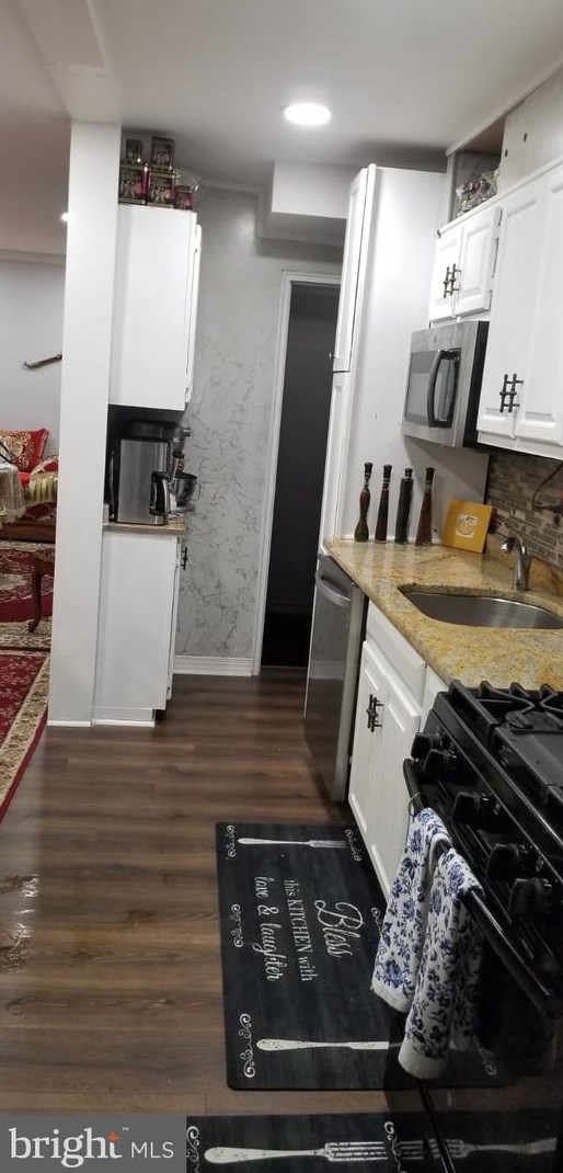 1511 Chilworth Ave, Baltimore MD  21220-3609 exterior