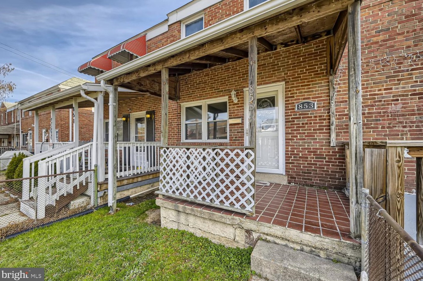 853 Jaydee Ave, Baltimore, MD 21222-1335