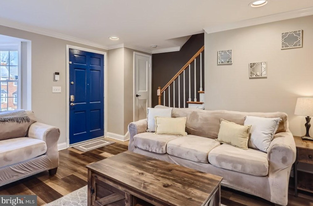 1621 Aberdeen Rd, Baltimore MD  21286-8126 exterior