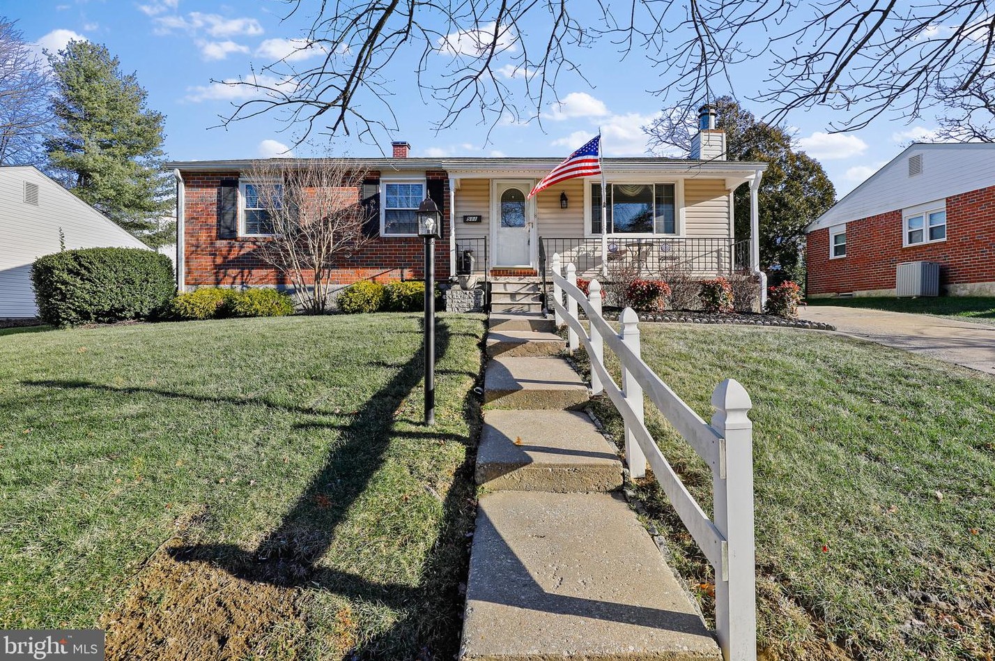 511 Bathurst Rd, Baltimore, MD 21228-4010