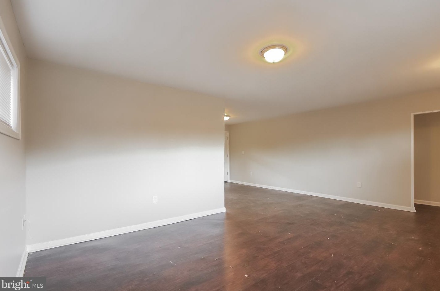 2425 Woodcroft Rd, Baltimore MD  21234-2819 exterior
