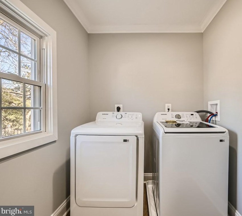 602 Windwood Rd, Baltimore MD  21212-2109 exterior