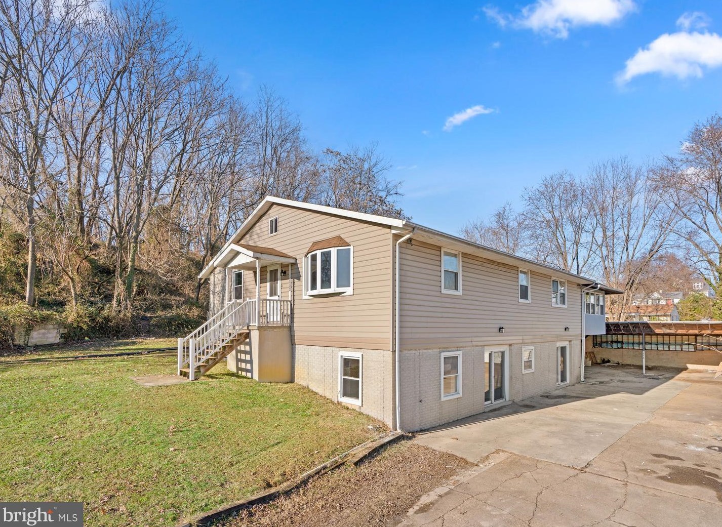 3024 Tennessee Ave, Baltimore, MD 21227-2242