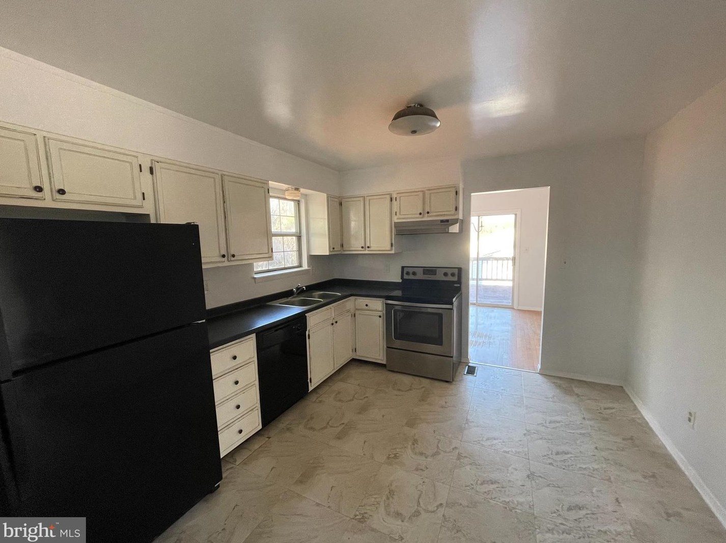 9120 Waltham Woods Rd, Baltimore, MD 21234