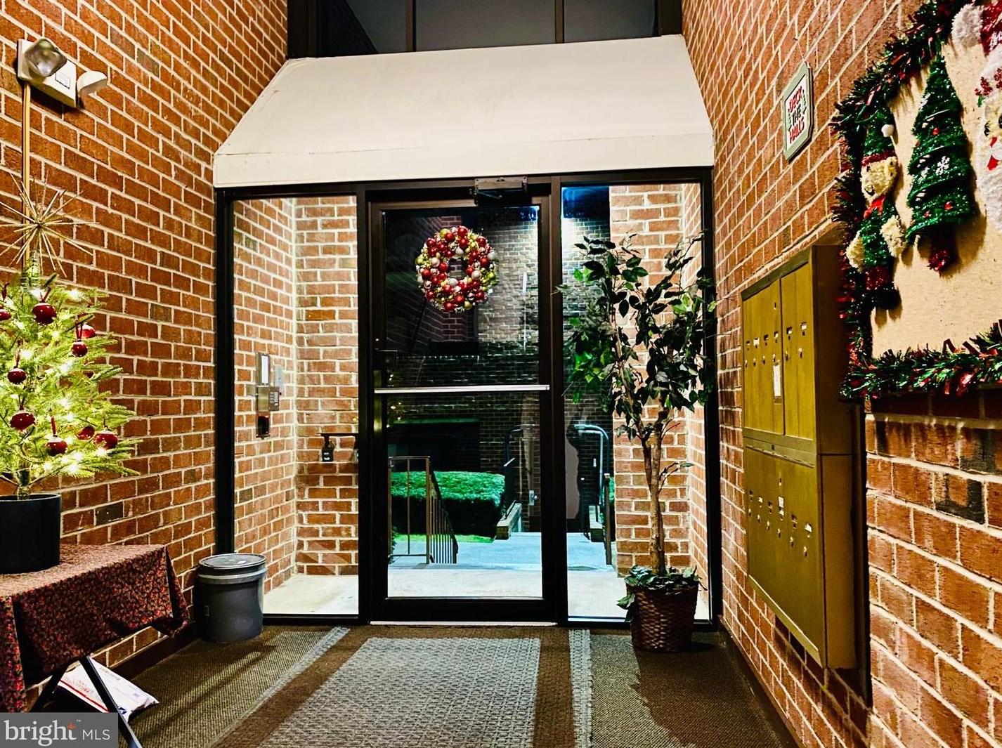 4 Juliet Ln, Baltimore MD  21236-1209 exterior