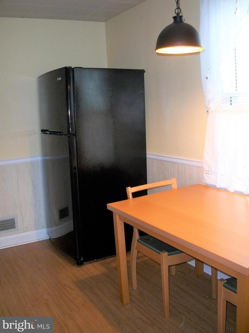 7805 Bagley Ave, Baltimore MD  21234-5831 exterior