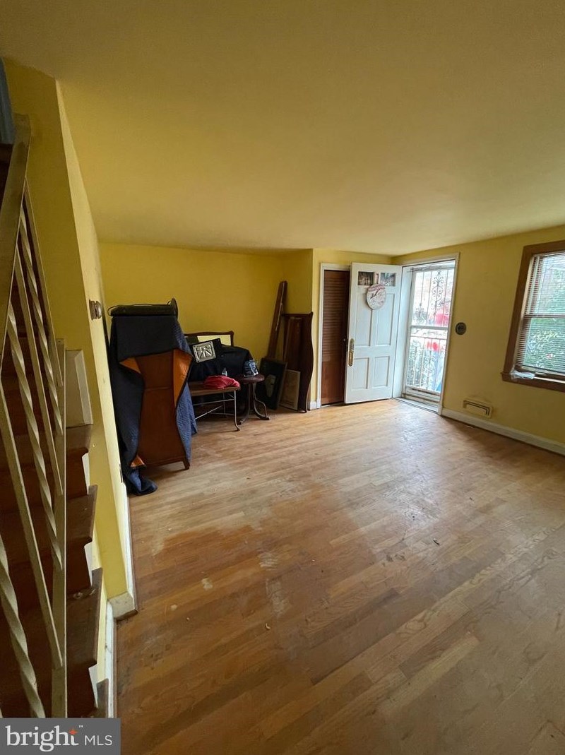 1553 Barrett Rd, Baltimore, MD 21207-4970
