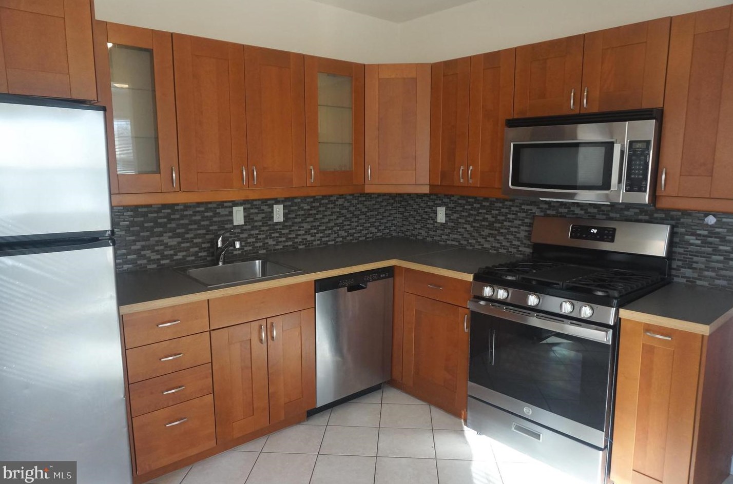 413 Virginia Ave, Baltimore MD  21221-5304 exterior