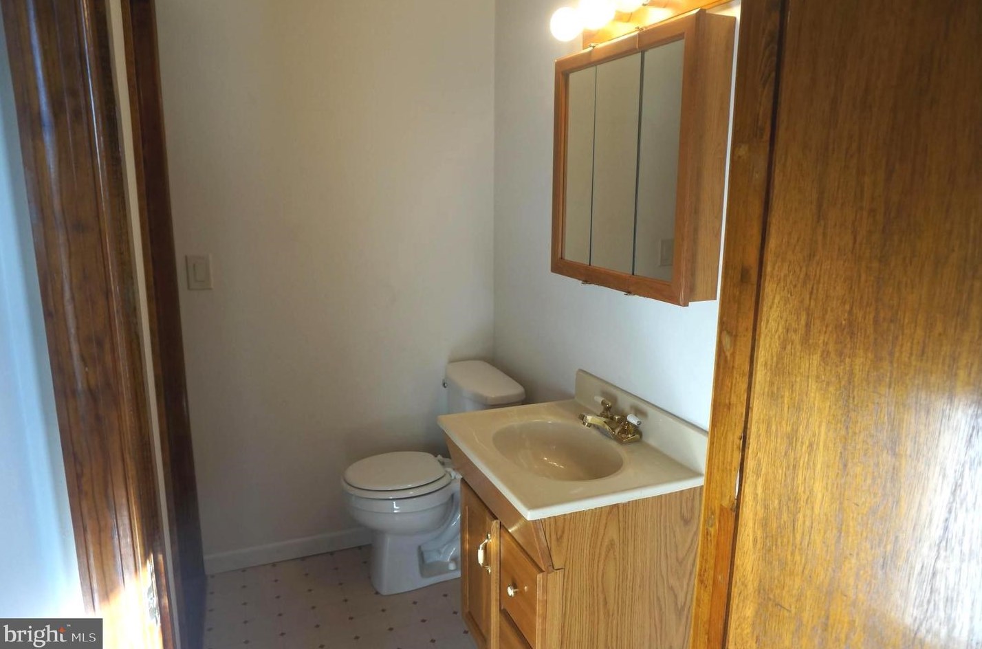 413 Virginia Ave, Baltimore MD  21221-5304 exterior