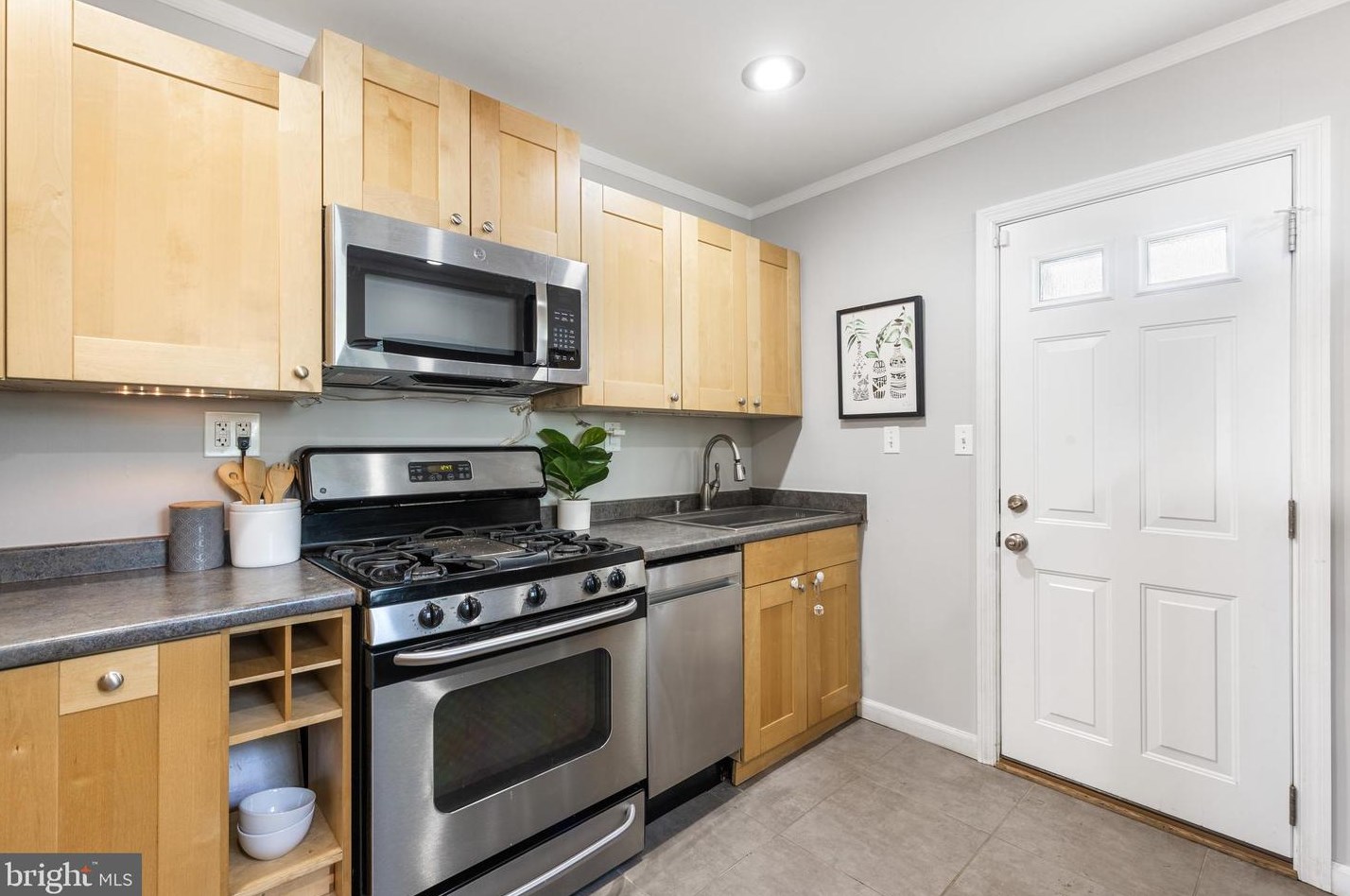 2923 Edgewood Ave, Baltimore MD  21234-4026 exterior
