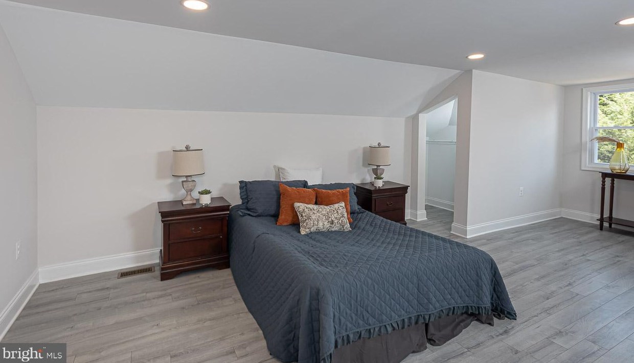 212 Riverside Dr, Baltimore MD  21221-6826 exterior