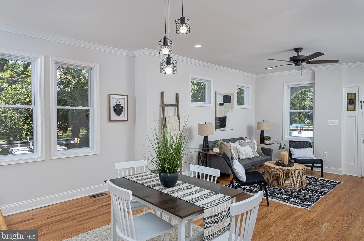 212 Riverside Dr, Baltimore MD  21221-6826 exterior