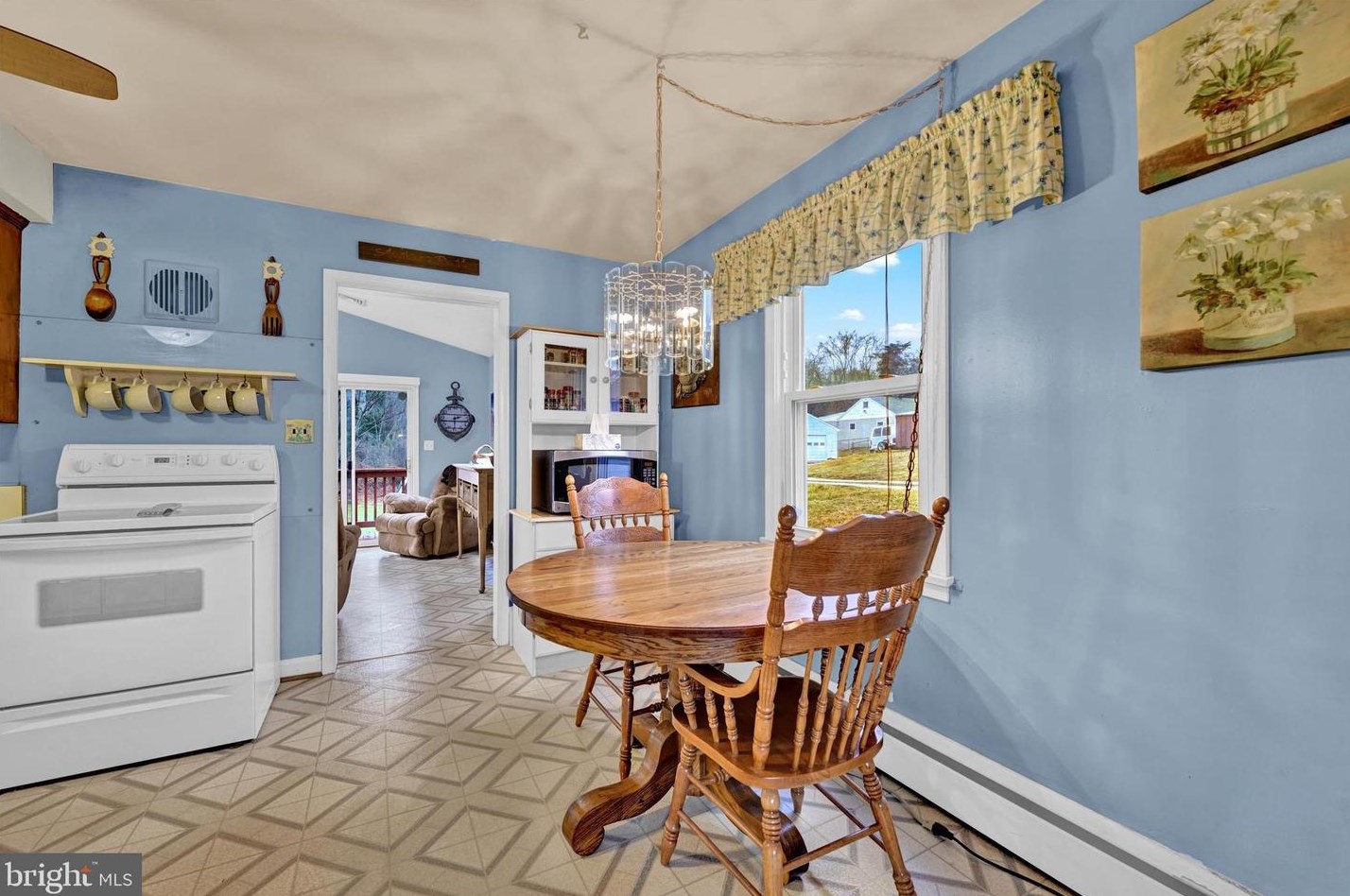 3514 Georgetown Rd, Baltimore MD  21227-1604 exterior