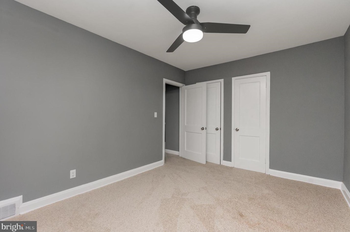 8130 Kirkwall Ct, Baltimore MD  21286-8321 exterior