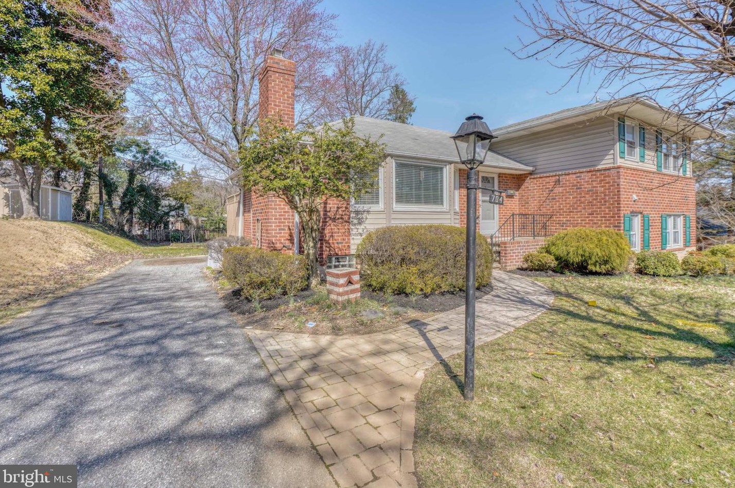 704 Providence Rd, Baltimore, MD 21286-2962