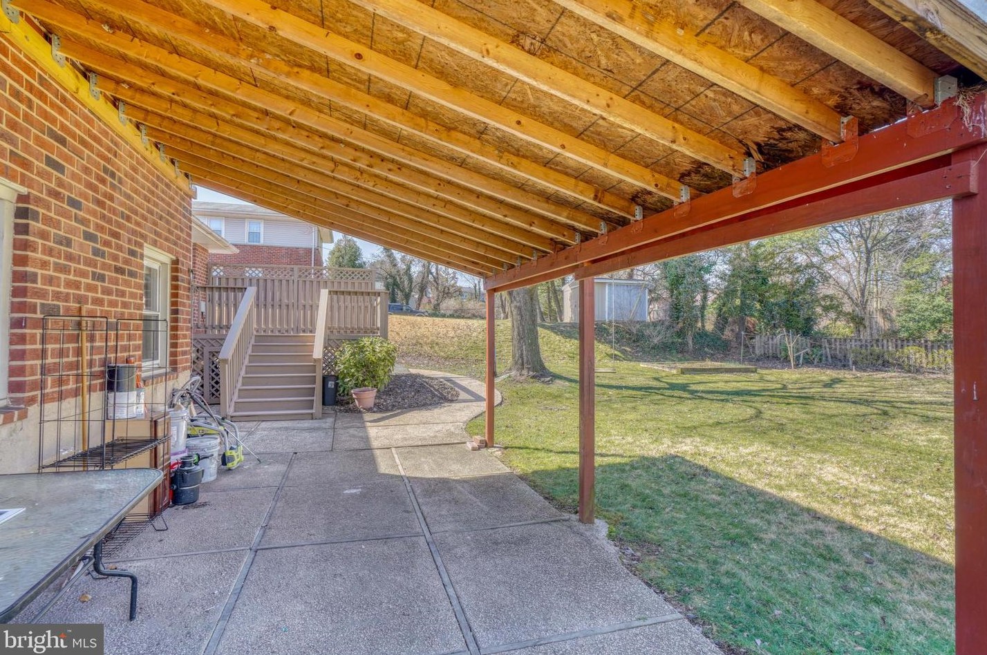 704 Providence Rd, Baltimore MD 21286-1562 exterior