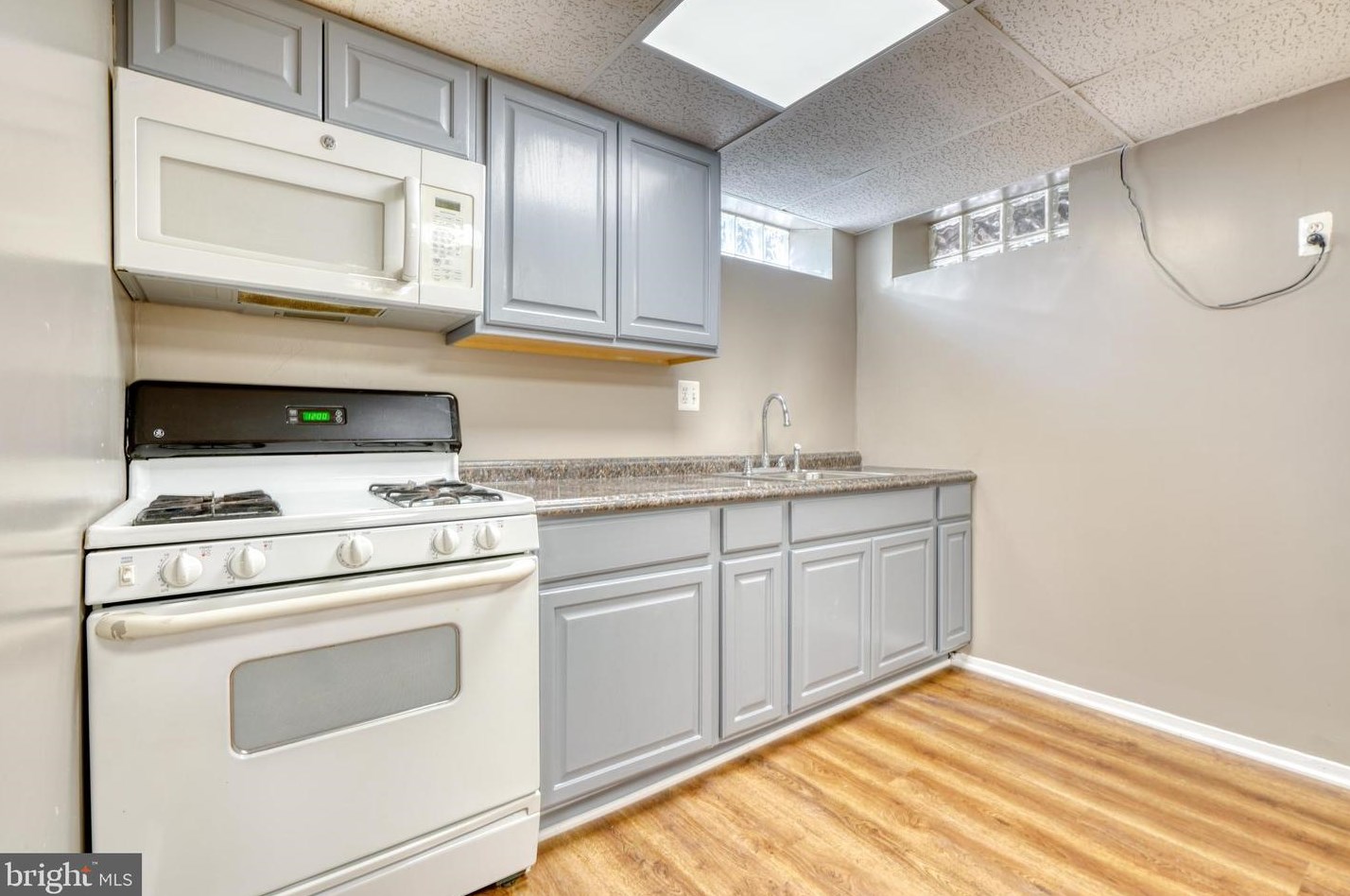 704 Providence Rd, Baltimore MD 21286-1562 exterior