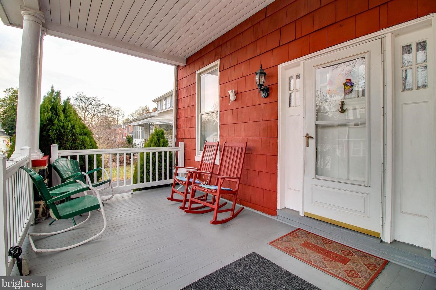 4 Cedarwood Rd, Baltimore, MD 21228-2352